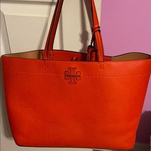 Tory Burch tote-